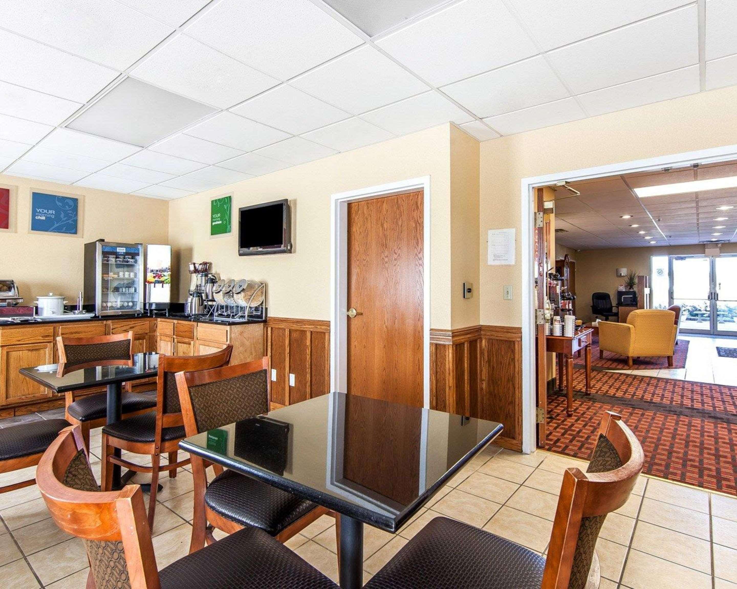 Quality Inn Seaman Zewnętrze zdjęcie