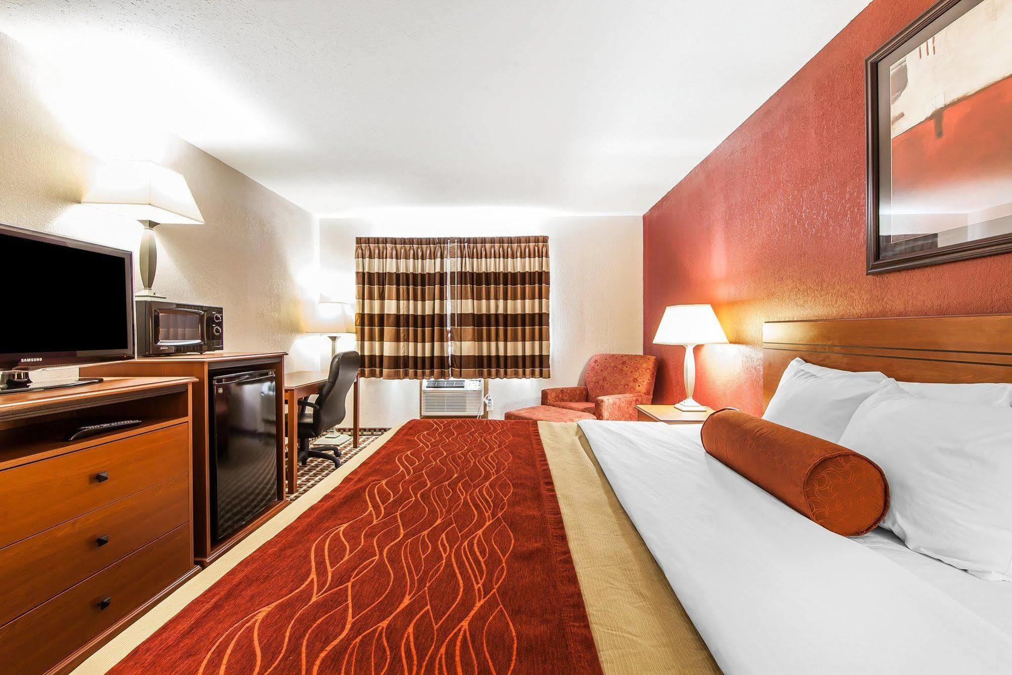 Quality Inn Seaman Zewnętrze zdjęcie